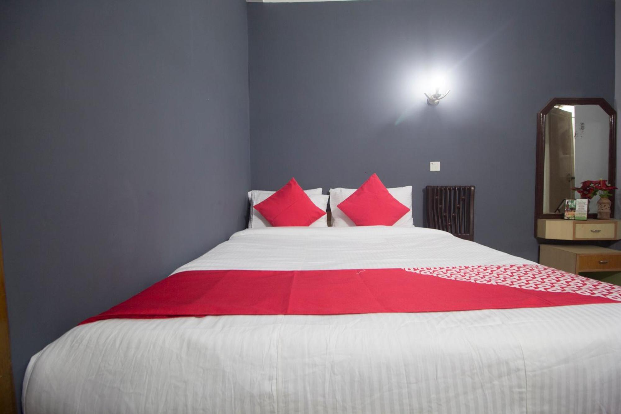 Hotel O Golden Moments Siliguri Eksteriør billede